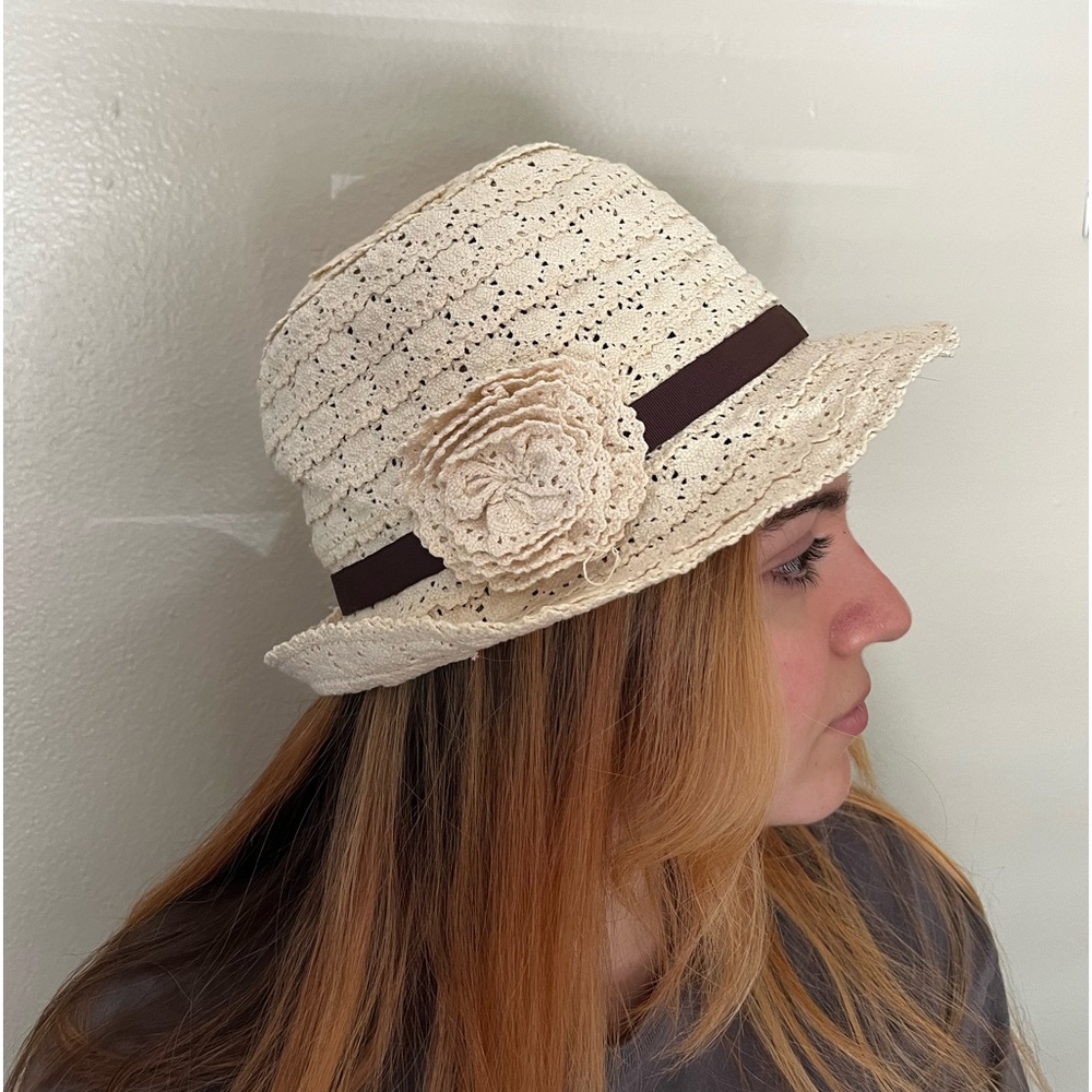 Old Navy Ivory Crochet Fedora Hat With Brown Ribbon T…